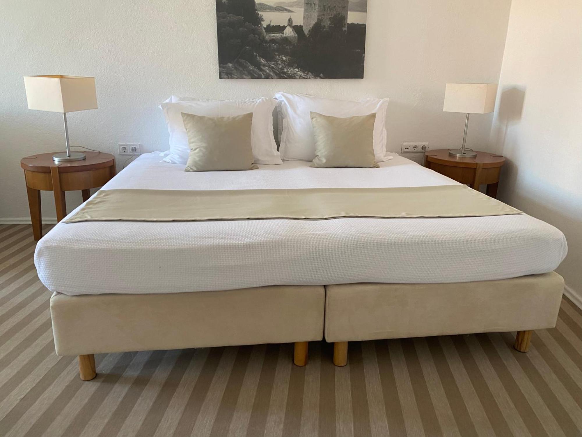 Hotel Glavovic 洛帕德 外观 照片